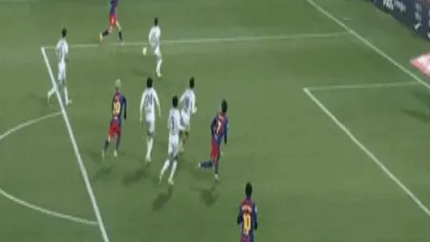 歐洲杯獎盃：致敬歐足聯首任秘書長的榮譽命名